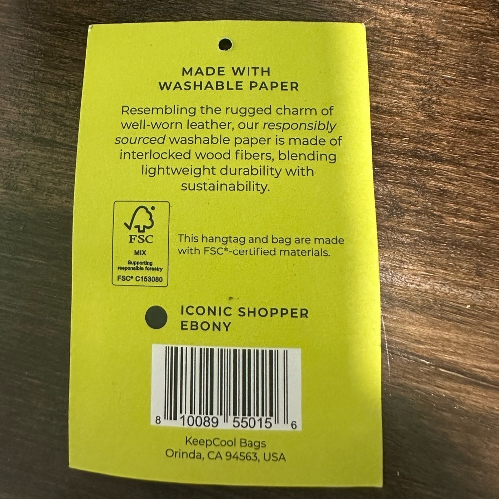 Out of the Woods sustainable tote bag. Washable paper tote. Leather lookalike - Picture 3 of 4